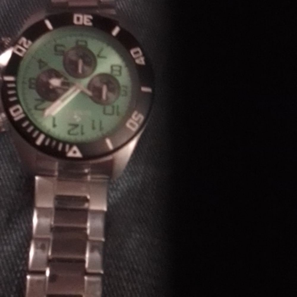 Watch - Picture 3 of 4
